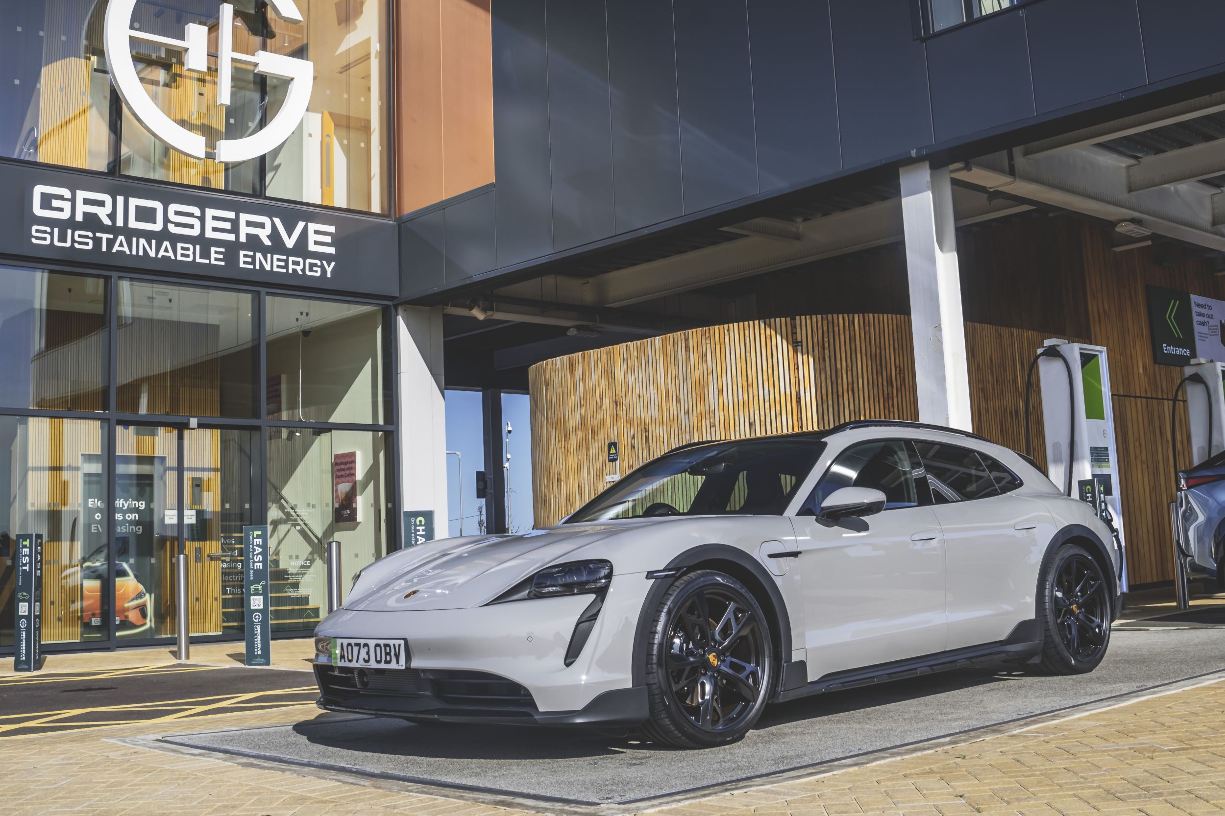 Porsche deals electric lease